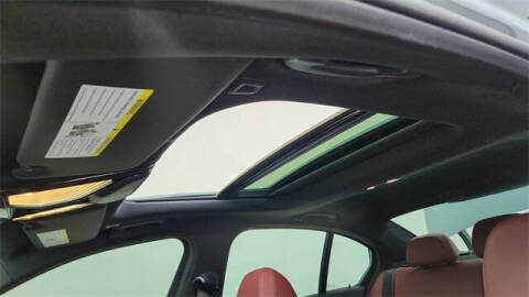 2025 BMW 3 Series M340i