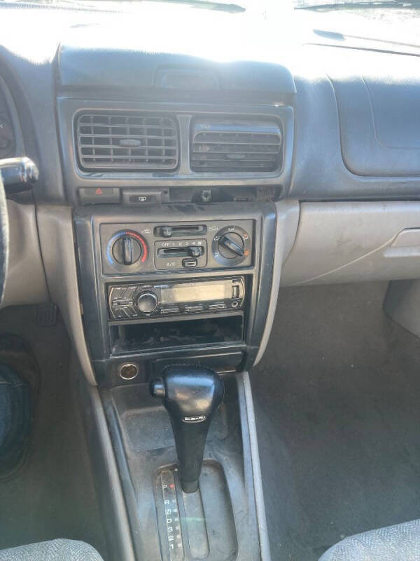 2001 Subaru Forester L