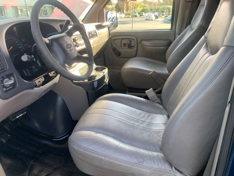 2000 Chevrolet Express G1500