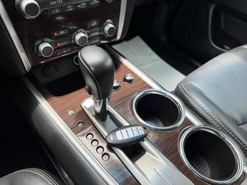2014 Nissan Pathfinder Platinum