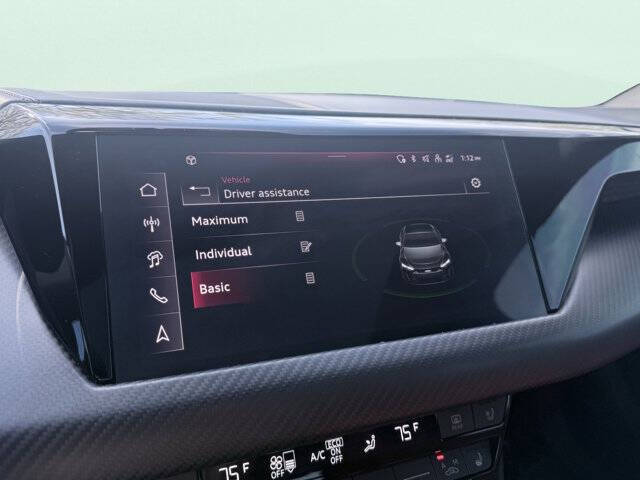 2024 Audi e-tron GT quattro Premium Plus