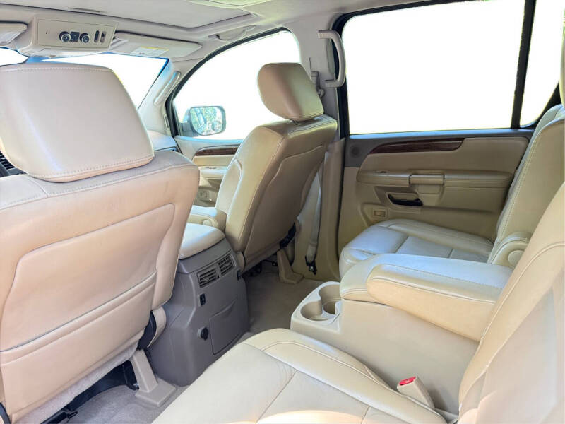 2012 Nissan Armada Platinum