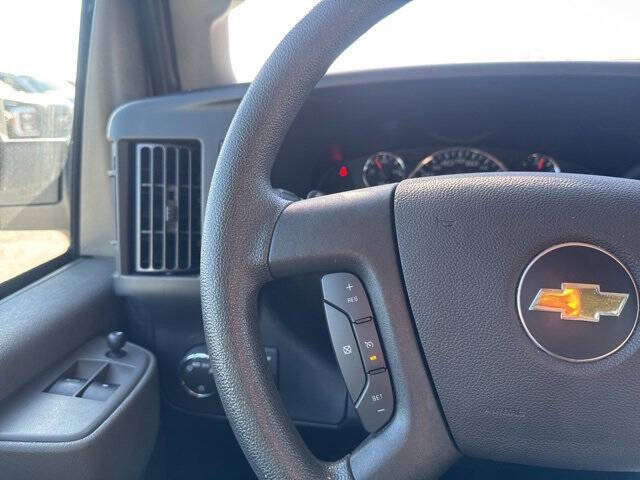 2024 Chevrolet Express 2500