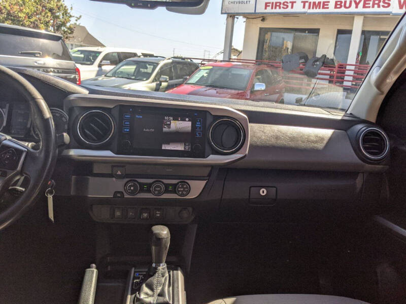 2019 Toyota Tacoma SR5 V6