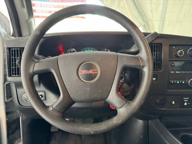 2018 GMC Savana 2500