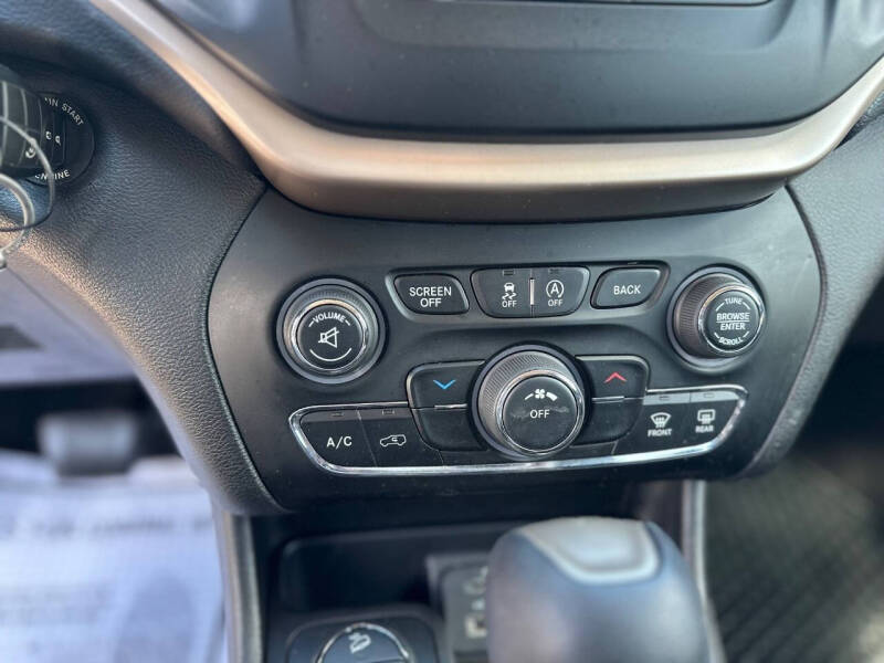2017 Jeep Cherokee Latitude