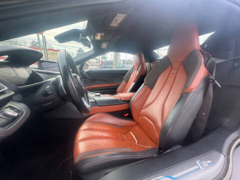 2019 BMW i8