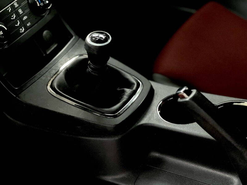 2011 Hyundai Genesis Coupe 3.8L R-Spec