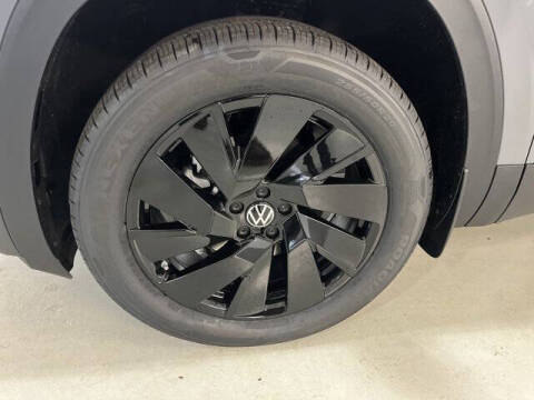 2026 Volkswagen Atlas Cross Sport SE 4Motion