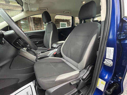 2014 Ford Escape S