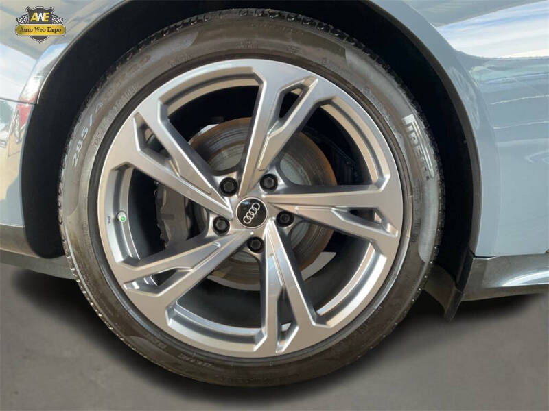 2022 Audi e-tron GT quattro Premium Plus