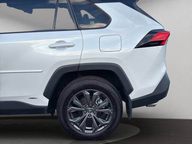 2024 Toyota RAV4 Hybrid XLE Premium