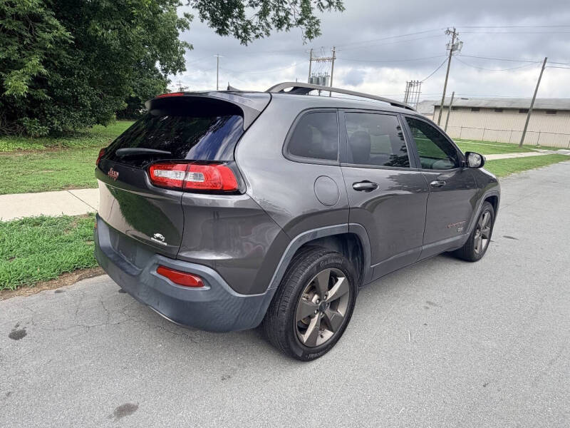 2017 Jeep Cherokee Latitude