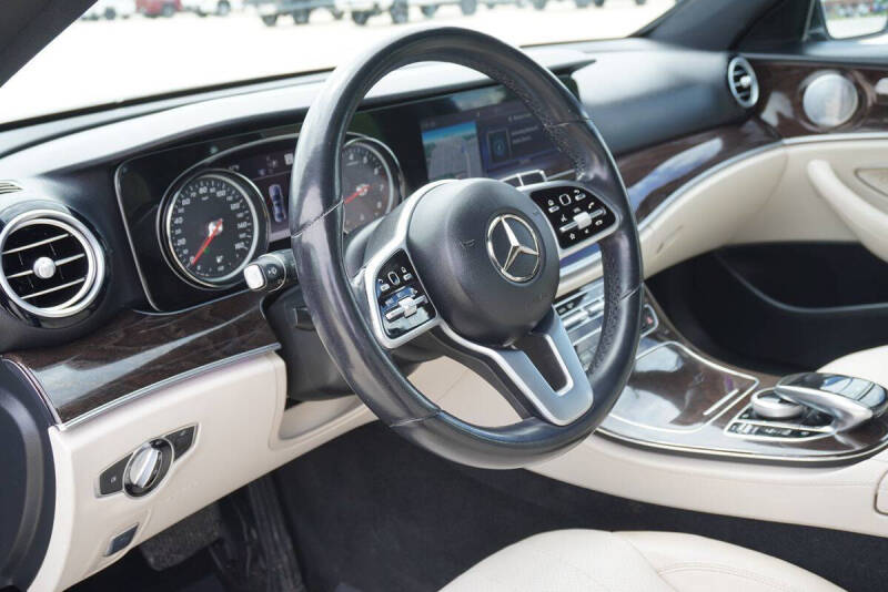 2019 Mercedes-Benz E-Class E 300