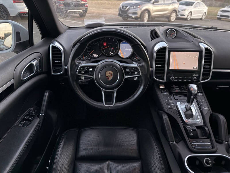 2018 Porsche Cayenne
