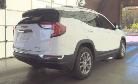 2024 GMC Terrain SLT