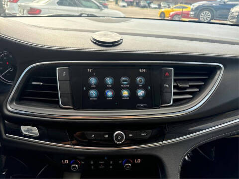 2018 Buick Enclave Essence