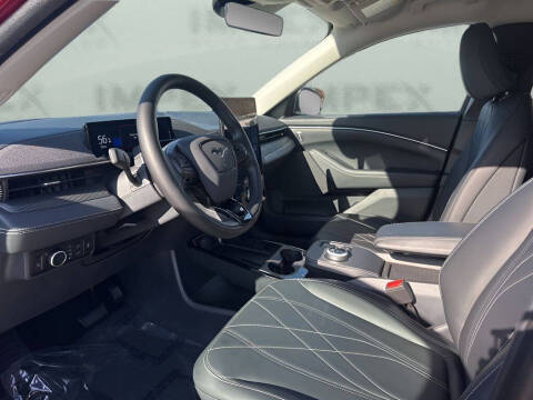 2024 Ford Mustang Mach-E Select