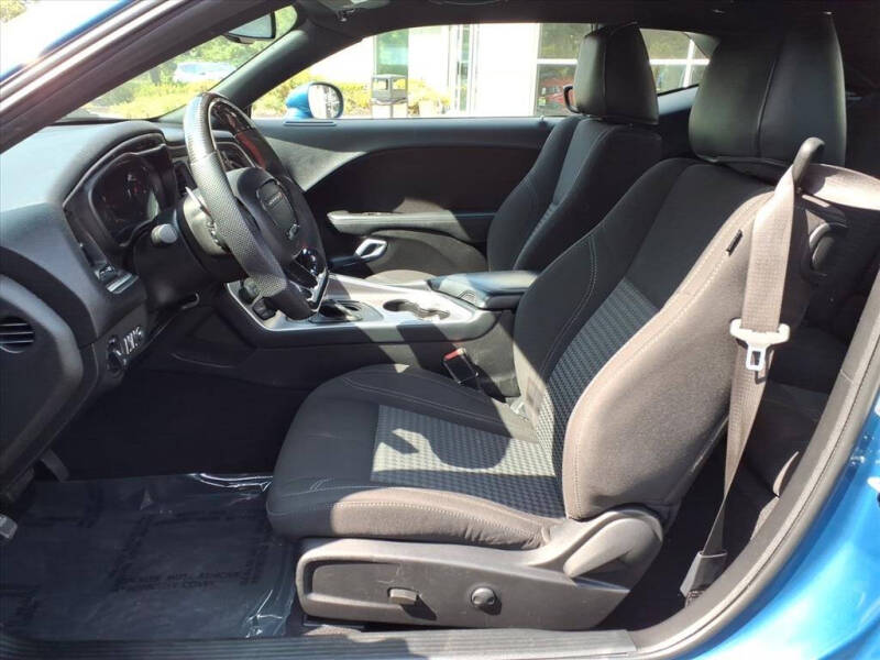 2022 Dodge Challenger SXT