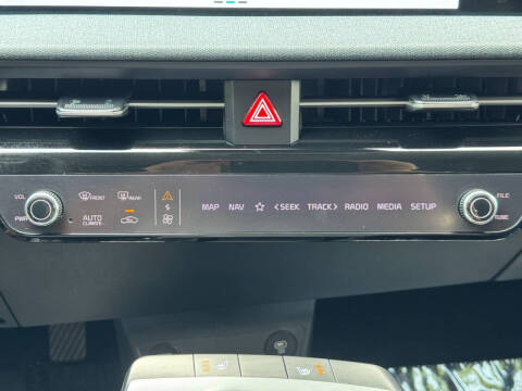 2024 Kia EV6 Light