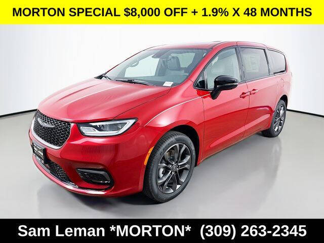 2026 Chrysler Pacifica Select