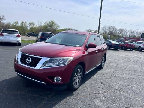 2015 Nissan Pathfinder for sale at Pine Auto Sales in Paw Paw MI