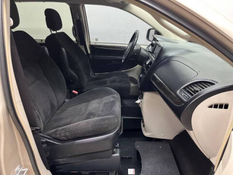 2014 Chrysler Town and Country Touring