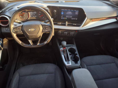 2024 Chevrolet Trax RS