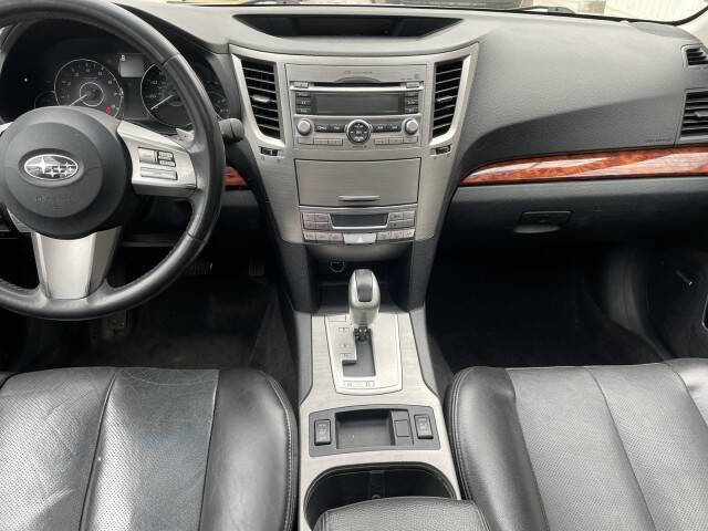 2010 Subaru Outback 2.5i Limited