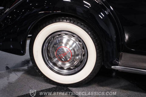 1936 Ford Deluxe