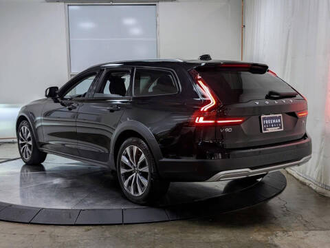 2024 Volvo V90 Cross Country B6 Plus