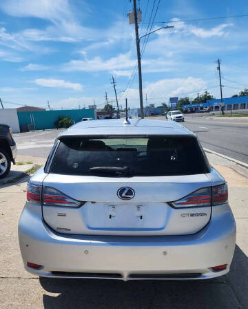 2013 Lexus CT 200h
