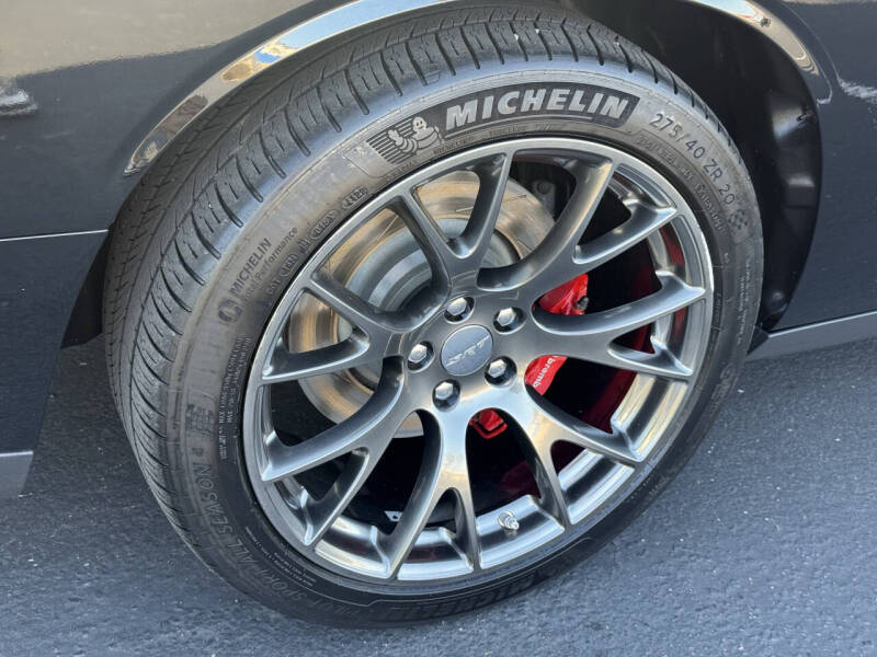 2015 Dodge Challenger SRT 392