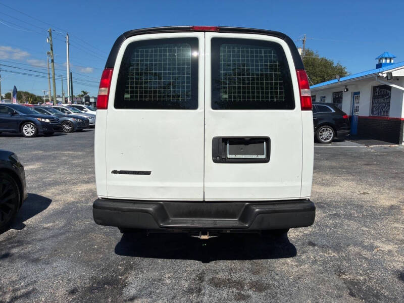 2018 Chevrolet Express 2500
