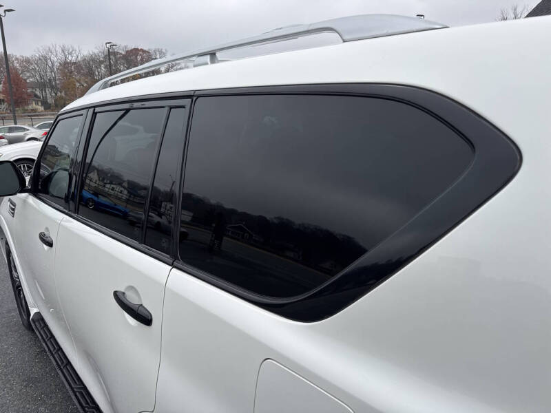 2022 Infiniti QX80 Premium Select