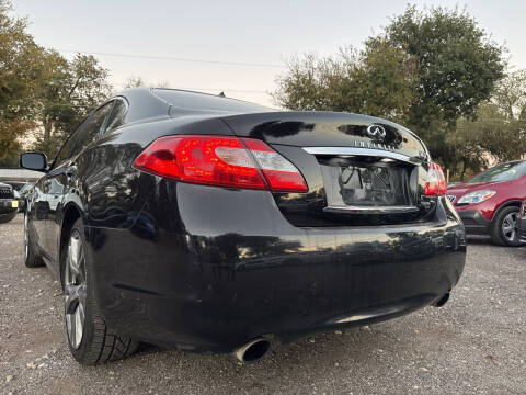 2012 Infiniti M37