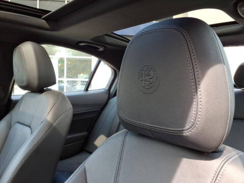 2022 Alfa Romeo Giulia Ti