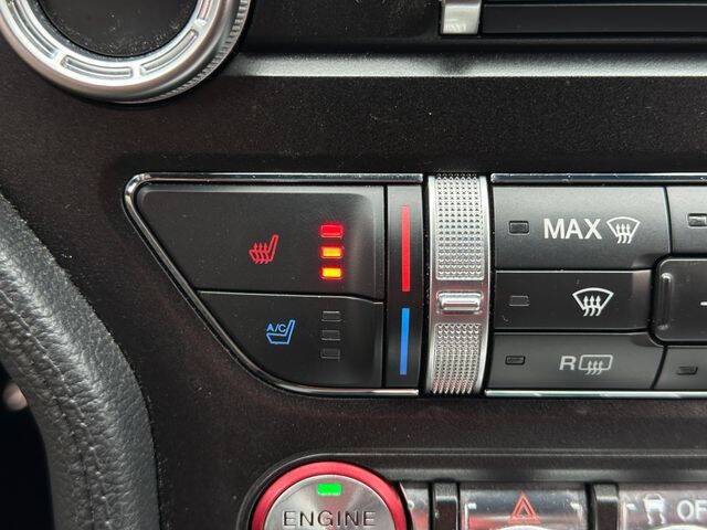 2022 Ford Mustang EcoBoost Premium