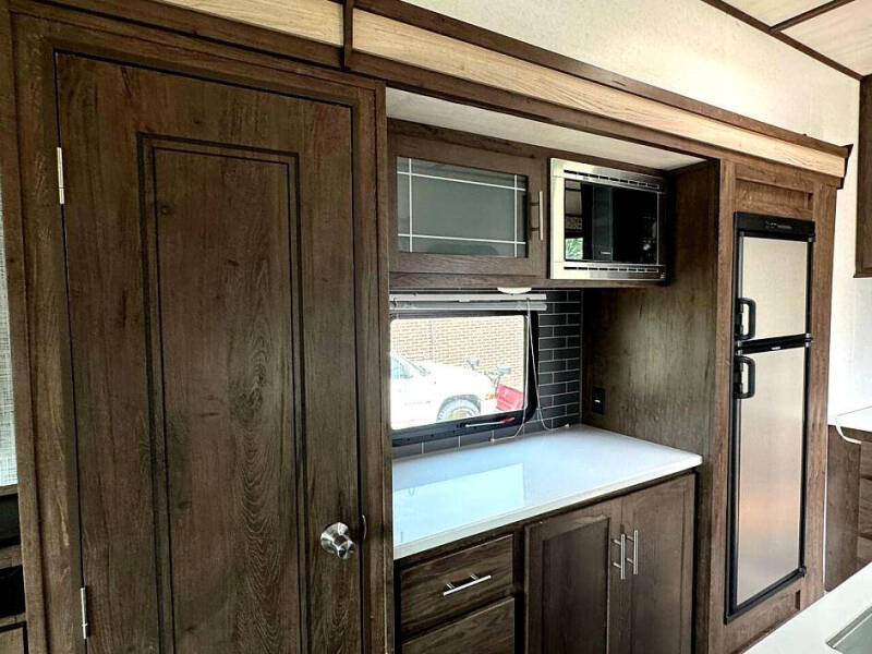 2019 Forest River Heritage Glen