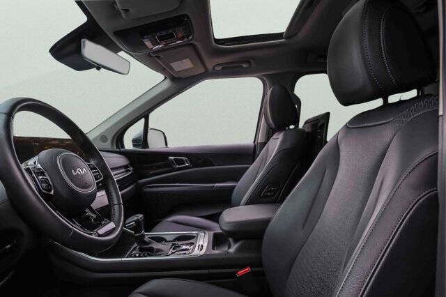 2025 Kia Carnival SX Prestige
