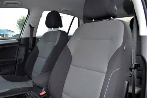 2016 Volkswagen e-Golf SE