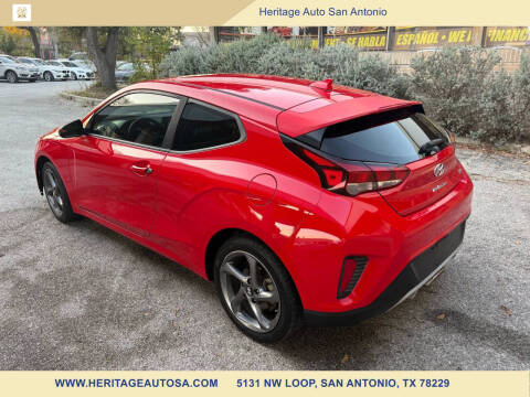 2019 Hyundai Veloster