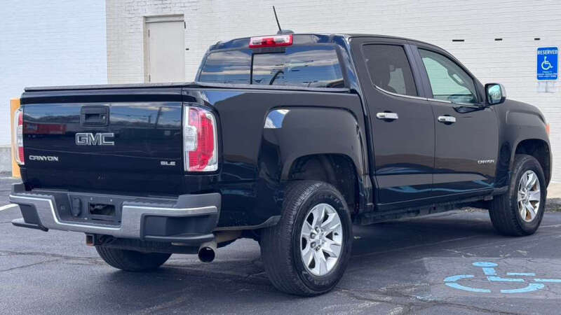 2016 GMC Canyon SLE