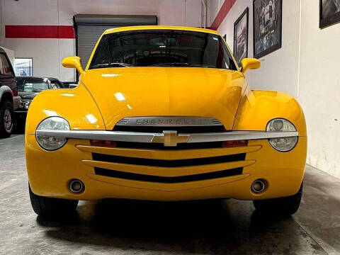 2004 Chevrolet SSR LS