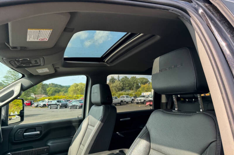 2021 GMC Sierra 2500HD Denali