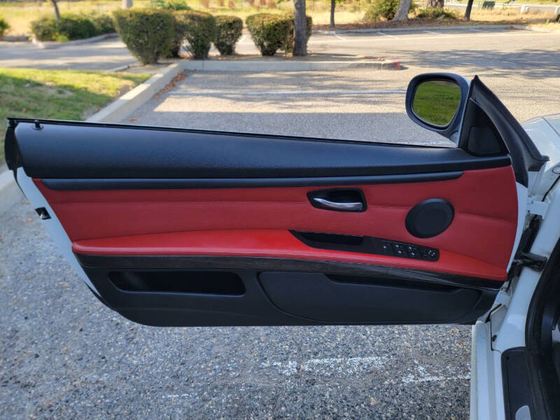 2011 BMW 3 Series 335i