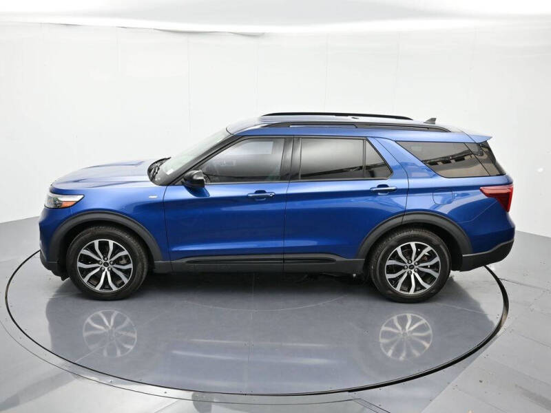 2022 Ford Explorer ST-Line
