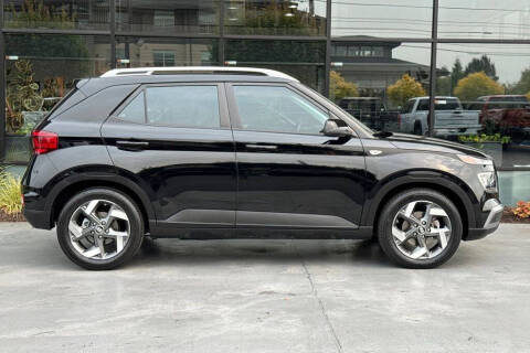 2022 Hyundai Venue SEL
