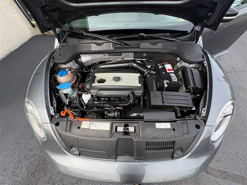 2013 Volkswagen Beetle