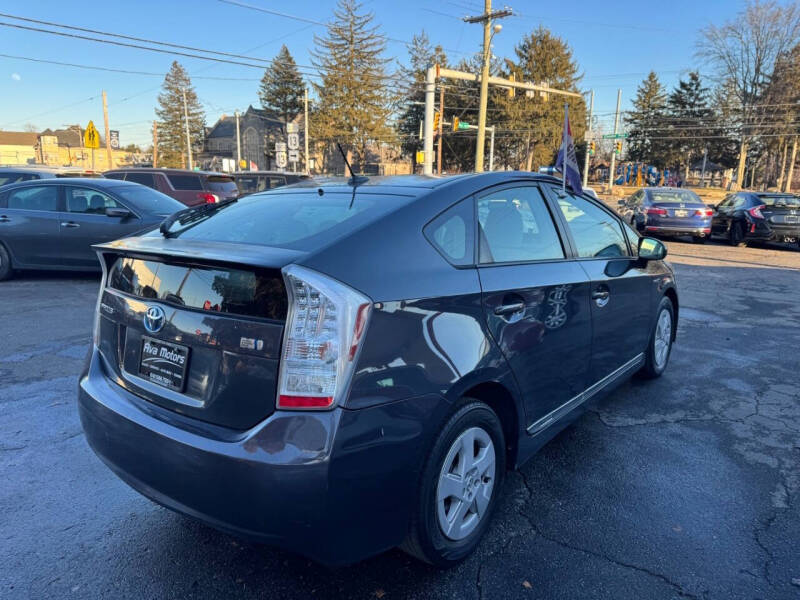 2011 Toyota Prius Two